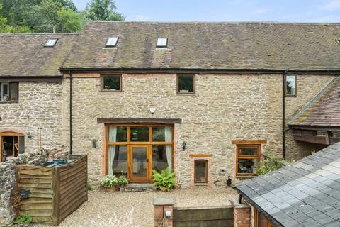 4 bedroom barn conversion for sale, The Halesend Halesend Grittles End Storridge Malvern, Worcestershire, WR13 5EW