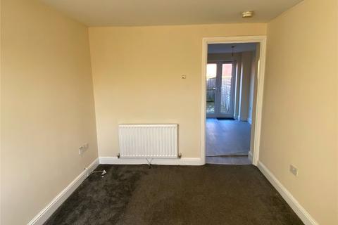 3 bedroom end of terrace house for sale, Providence Court, Dewsbury, WF12