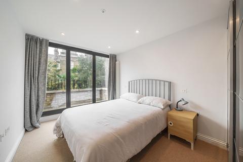 1 bedroom flat to rent, Elliotts Row London SE11
