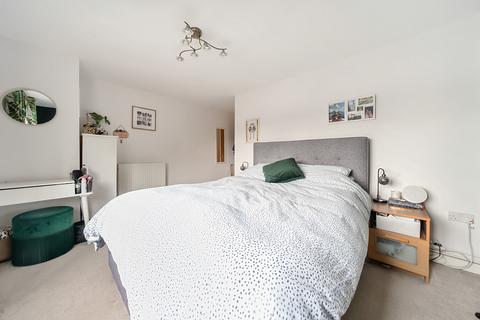 2 bedroom apartment for sale, Broadwater Road, Romsey, Hampshire, SO51