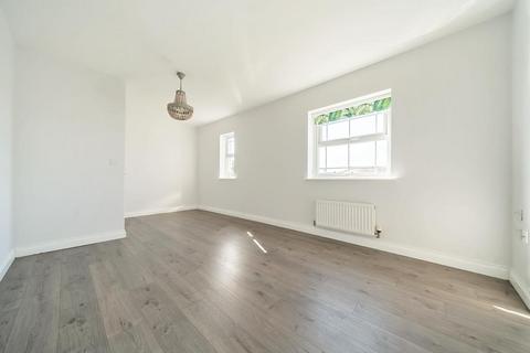 5 bedroom terraced house for sale, Deepcut,  Surrey,  GU16