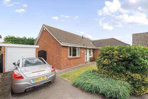 3 bedroom detached bungalow for sale, Becket Close, Rochford, SS4