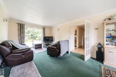 3 bedroom detached bungalow for sale, Becket Close, Rochford, SS4