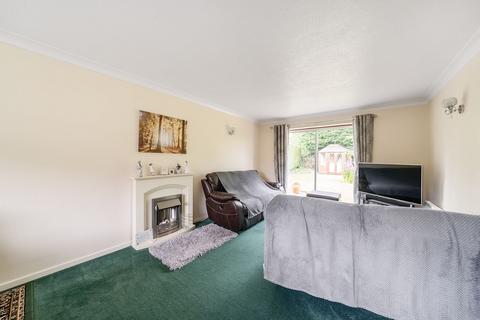 3 bedroom detached bungalow for sale, Becket Close, Rochford, SS4