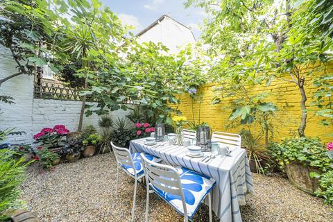3 bedroom terraced house for sale, Kitson Road, Camberwell SE5