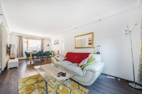 3 bedroom end of terrace house for sale, Banbury,  Oxfordshire,  OX16