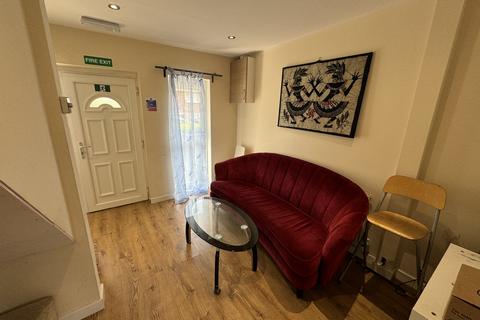 undefined, Fladbury Crescent, Birmingham B29
