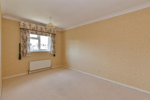 1 Fairfield, Ingatestone, CM4 9ER