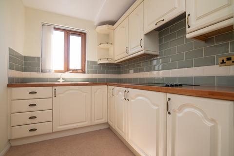 undefined, The Crescent, Bromsgrove B60