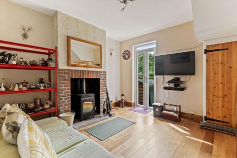 2 bedroom terraced house for sale, Grove Road, Folkestone, CT20