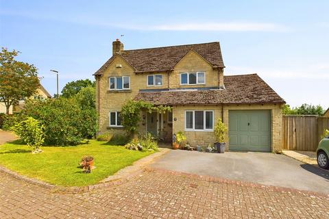 5 bedroom detached house for sale, Robin Close, Chalford, Stroud, Gloucestershire, GL6