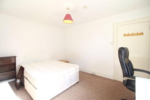 1 bedroom apartment to rent, Thanes Villa, Finsbury Park, London, N7