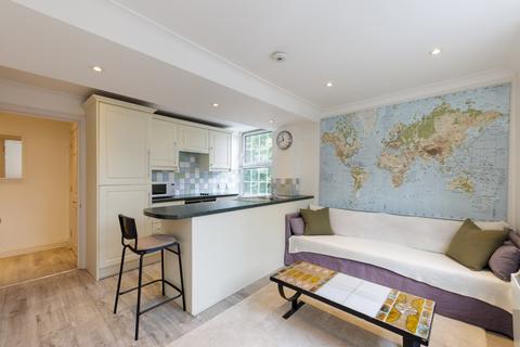 1 bedroom apartment to rent, Gatliff Close, Ebury Bridge Road, London, SW1W