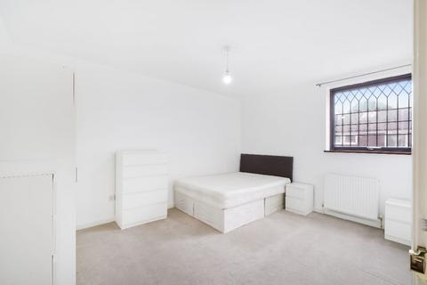 51 Upper Road, London, E13 0DJ