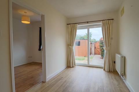 3 bedroom terraced house to rent, Collings Place, Newmarket, Suffolk