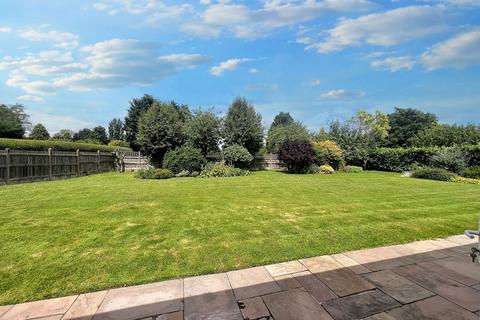 4 bedroom detached house to rent, Blackford Hill, Henley-in-arden B95