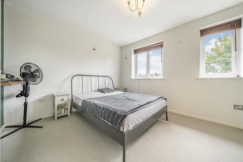 1 bedroom apartment for sale, Bernard Ashley Drive, SE7