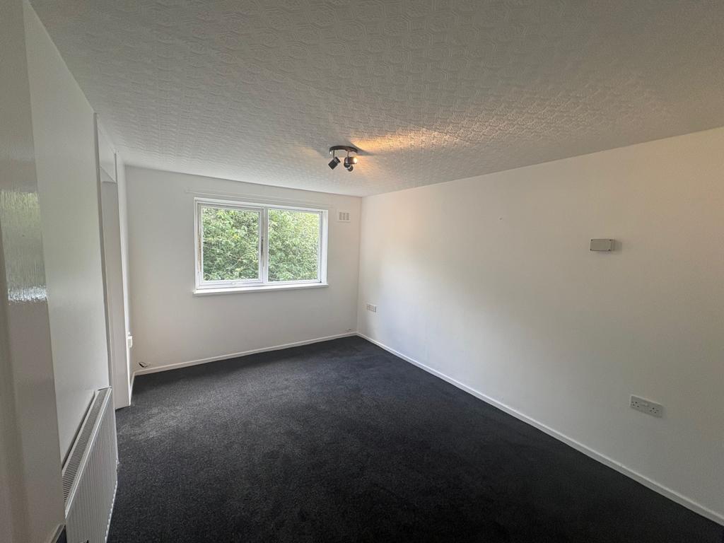 7 A John William Street