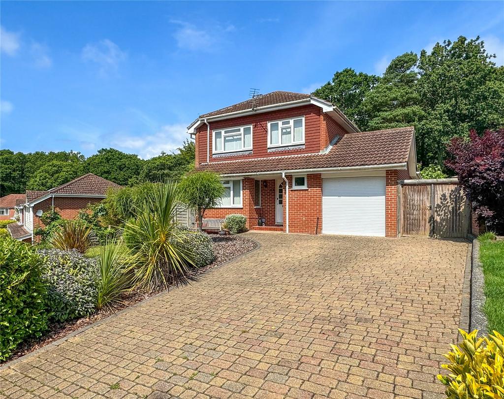 Stibbs Way, Bransgore, Christchurch... 4 bed detached house for sale