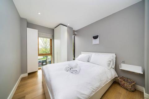 1 bedroom flat for sale, Eastway, Hackney, London, E9
