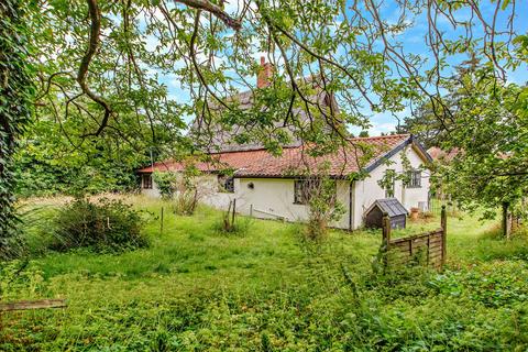 4 bedroom detached house for sale, Norwich Road, Bracon Ash, Norwich, Norfolk, NR14