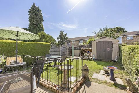 4 bedroom terraced house for sale, Worcester Road, Hatfield