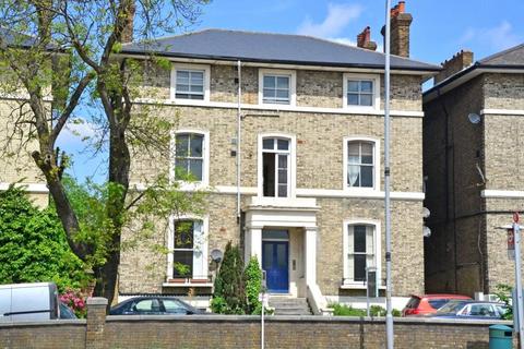 1 bedroom apartment for sale, Shooters Hill Road, Blackheath, London, SE3