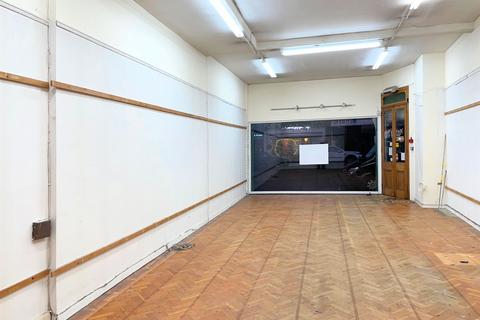 40 Station Approach, Hayes, Bromley, BR2 7EJ