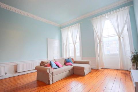 4 bedroom flat to rent, Summerside Place, Inverleith, Edinburgh, EH6