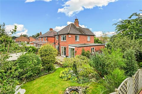 15 Bishopton Lane, Ripon, HG4 2QN