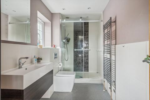 2 Long Close, Farnham Common, Slough, SL2 3EJ