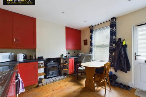 2 bedroom terraced house for sale, Warrengate Road, Brookmans Park