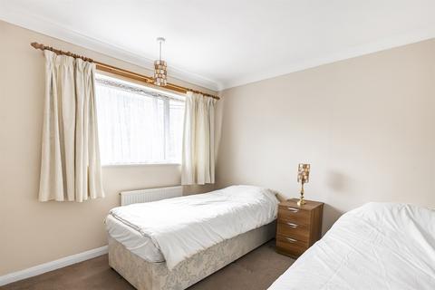 4 Green Verges, Marlow, SL7 3HT