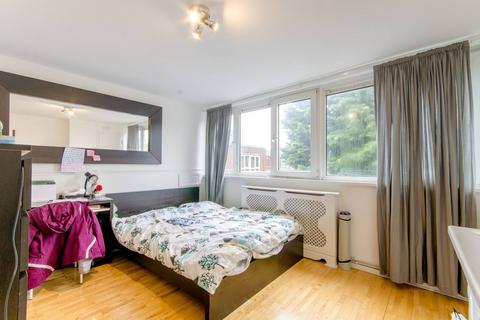 4 bedroom maisonette to rent, Netherwood Street, West Hampstead, London, NW6