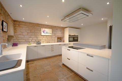 4 bedroom barn conversion for sale, Langroyd Road, Colne, BB8