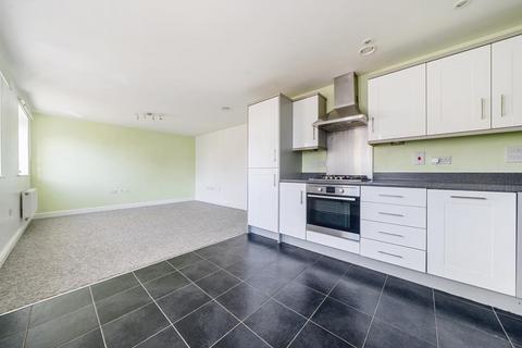 2 bedroom flat for sale, High Wycombe,  Buckinghamshire,  HP13