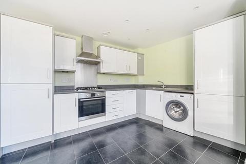 2 bedroom flat for sale, High Wycombe,  Buckinghamshire,  HP13