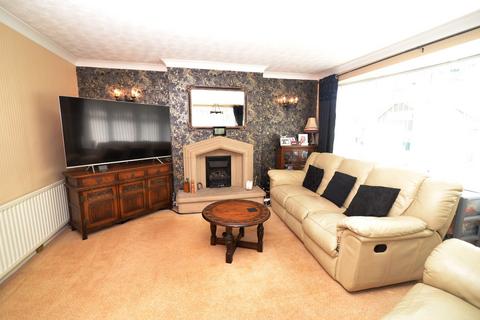 20 Brackendale Parade, Bradford, BD10 0SR