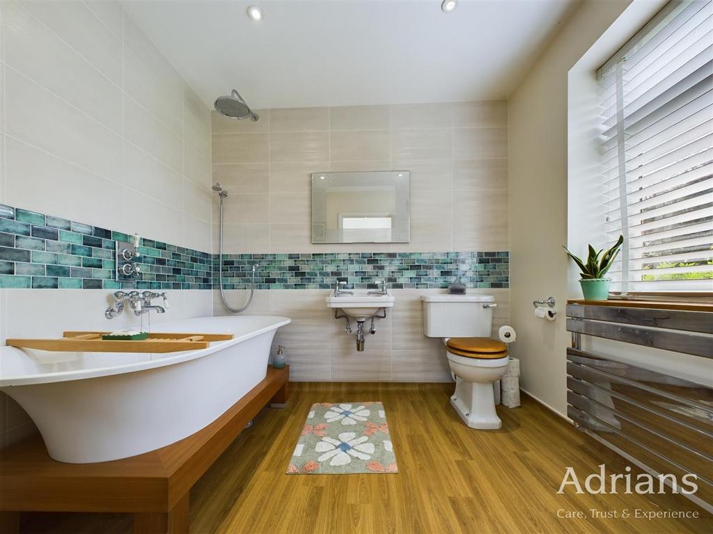 Bath / wet room