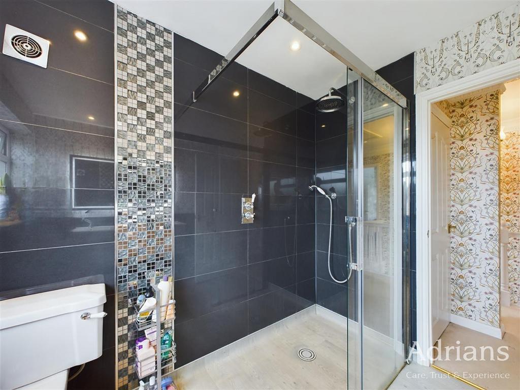 Shower / wet room