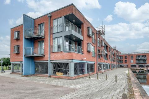 2 bedroom flat for sale, Diglis Dock Road, Worcester, WR5 3DD