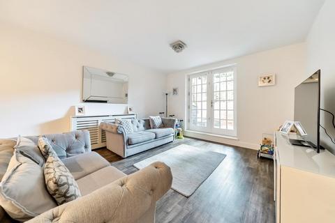 2 bedroom block of apartments for sale, Barnet,  Barnet,  EN5