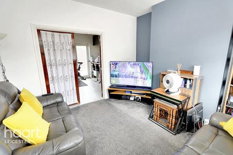 3 bedroom terraced house for sale, Frisby Road, Leicester
