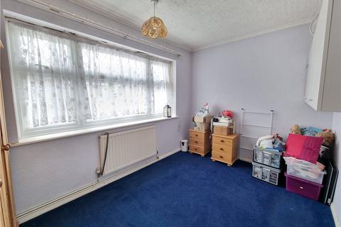 17 Veryan Close, Orpington, BR5 3NQ