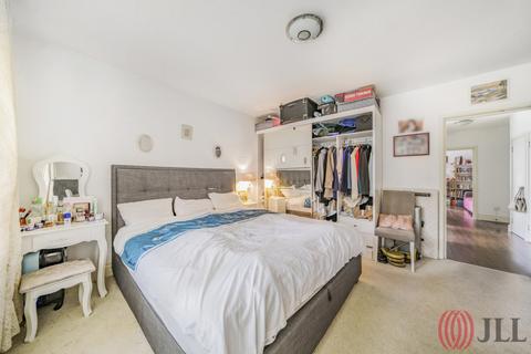 2 bedroom ground floor flat for sale, Palmerston Road London N22