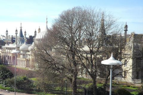 2 bedroom flat to rent, Royal View, 80 Grand Parade BN2
