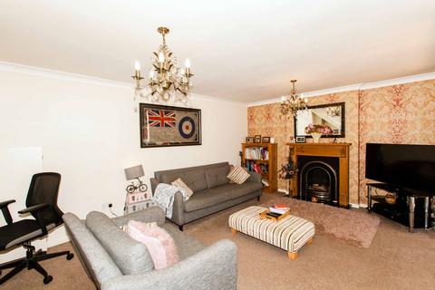 35 Owlcotes View, Bolsover, Chesterfield, S44 6SS