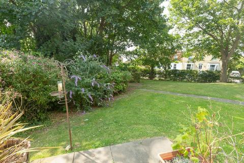 1 bedroom ground floor flat for sale, Barrows Close, Birchington, CT7