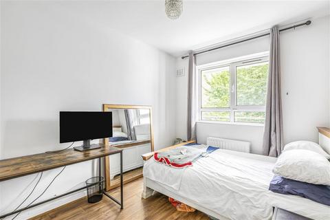 10 Wiltshire Close, London, SW3 2NS