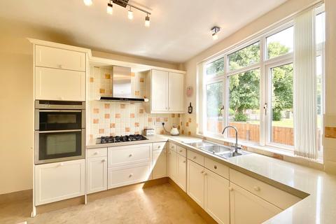 3 bedroom semi-detached house for sale, Nantwich Road, Crewe, CW2